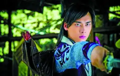 古剑奇谭明星来宁陪观众看电视
