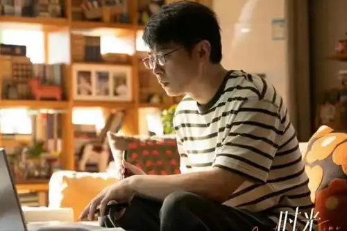保剑锋出演时光正好获好评,剧里有点窝囊,现实生活中有点飒

