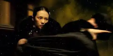 格斗选手20秒打倒太极大师,传统武术废柴但马云贴身保镖是太极高手
