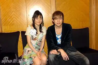 组图j女郎铃木杏变大妈曾演头文字d
