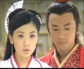 她是倚天屠龙记中女神,现搞怪自拍想演喜剧