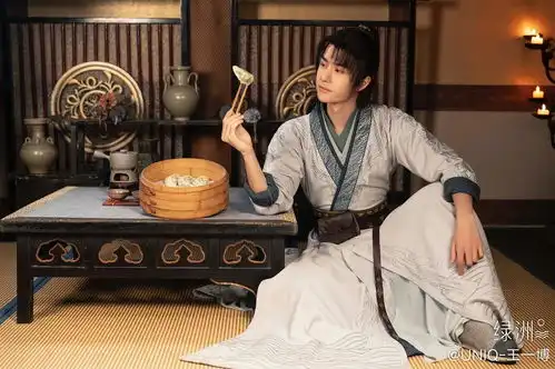 一起支持王一博新剧有翡
