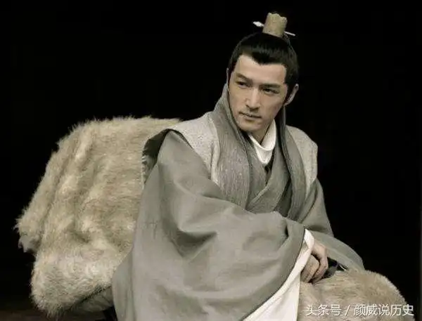 此人从不洗脚,每战必胜,有一次洗完脚后,结果没几天就打了败仗
