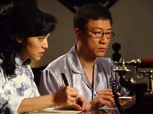 姜伟泪水和信仰是我的无底深海
