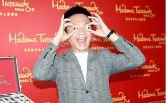 邓超为蜡像量身曝孙俪上跑男南京录制花絮撕名牌把邓超撕碎