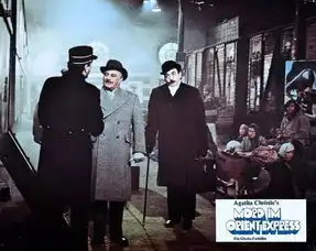 阿加莎我常常假装自己是成功作家
