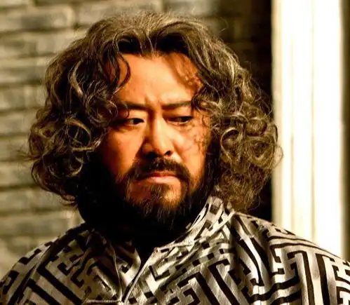 黄景瑜大爆炸生图曝光和万茜同框很养眼,实力戏骨演配角
