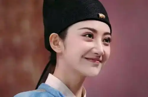 女扮男装的明星景甜一看就知道是女生,唯独她骗了我们整个童年
