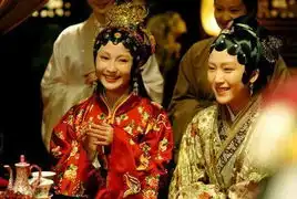 新红楼再爆夜宴图网友批一群妖精聚会
