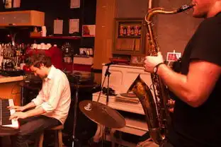 百部经典与流行影片纵横谈之五看爱乐之城,解读美国文化