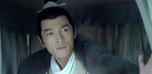 胡歌自在无须定义
