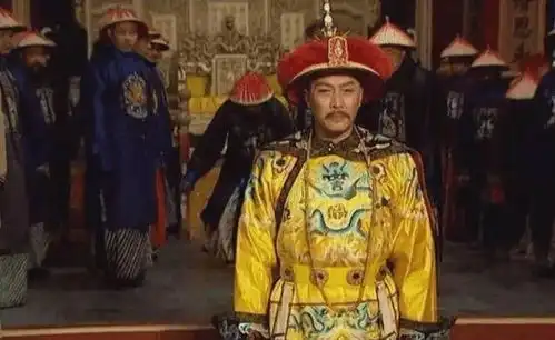 雍正王朝雍正杀张廷璐,为何却一定要等着张廷玉的奏折
