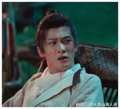 同样一米六五,看了杨紫,再看周依然才懂脖子长的重要性