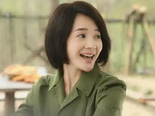 因甄嬛传而走红的她,曾为角色剃过光头,如今却淡出了微
