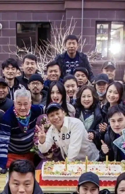 全网唾弃,官方点名封杀,郑爽的这6部待播剧还有救吗