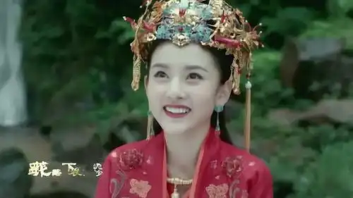 夜天子日有所思,叶小天做梦和夏莹莹拜堂成亲啦
