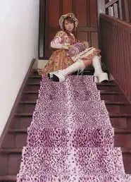 组图深田恭子洛丽塔写真纯真眼神惹人怜爱
