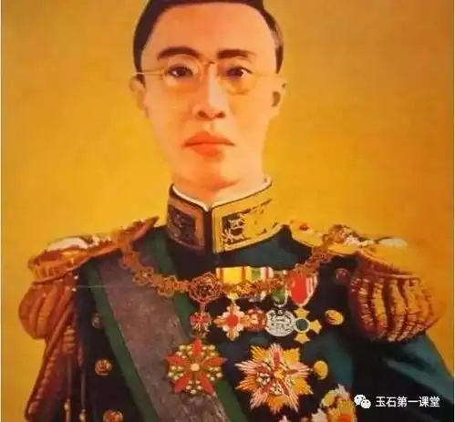 藏在末代皇帝棉衣里的宝物,26年从未离身
