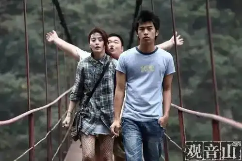 四川有个的村庄峡谷为梯,绝壁为路,至今还犹如世外桃源般