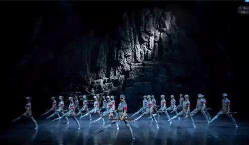 广州大剧院推出红色主题展演,院庆演出季奏响时代赞歌
