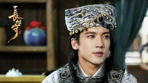 与赵丽颖陈伟霆是好友,颜值在线演技也好,怎么就万年不火
