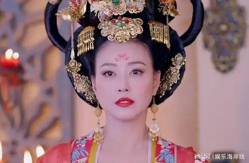 周海媚昔拍武媚娘人气爆涨范冰冰张钧宁曝她真面目