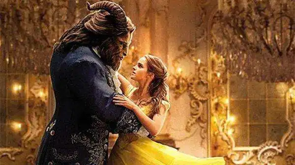 美女与野兽预售创纪录,美女的性感成看点之一
