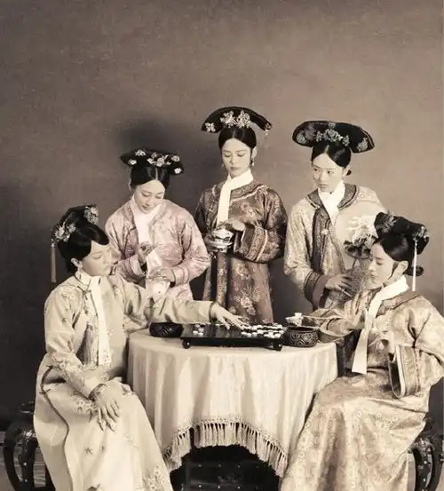 时隔两年看如懿传,才理解这部剧为何三次不过审,今又被下架