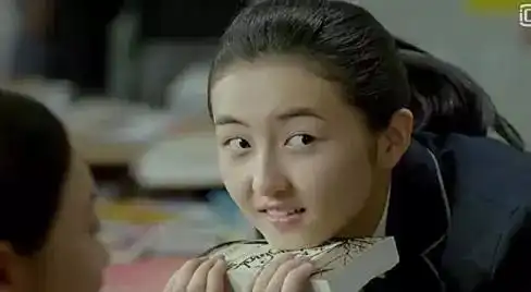 除了在家上网课,你还可以陪孩子共读这本书