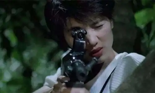 诺基亚卖子弹,施华洛世奇卖瞄准镜,这些企业都在卖军火