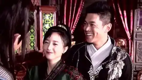 龙门镖局爆笑合集八斗的哥哥第一次见到弟弟的女友就送保胎丸,还让她不要练武了