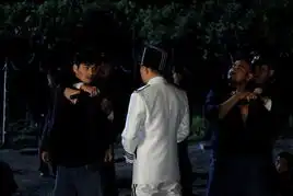 春天绞刑架曝严宽剧照