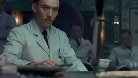 浴血黑帮或许这就是成熟男人的气质与魅力吧
