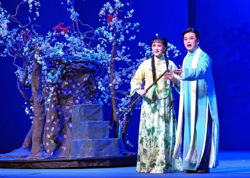 红楼曲终人不散,越聚黄金一代薪火相传