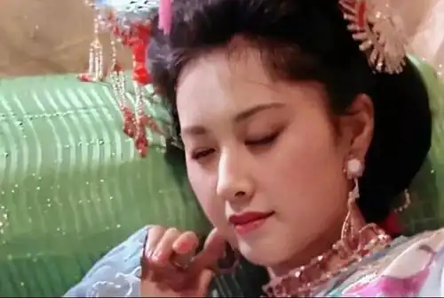 朱琳,最美的女儿国国王表情图集
