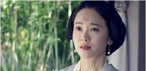 和陈道明传绯闻,嫁豪门挣奶粉钱的左小青,在上阳赋抢尽风头
