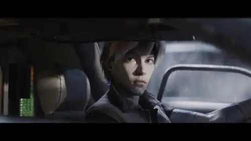 小伙儿沉迷vr游戏,不料在游戏中找到价值5000亿的彩蛋,走向人生巅峰
