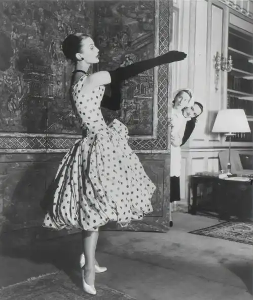 复古风波点强势回归,永不落幕的时髦
