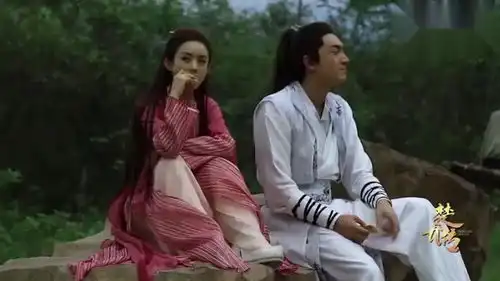 楚乔传语文老师终于找回亲生儿子,一家三口情意绵绵太温馨