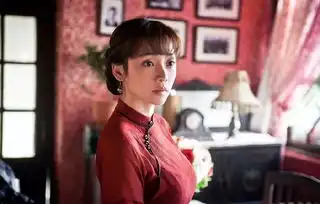 这些女明星po的照片,不看名字完全认不出啊个个都是送命题
