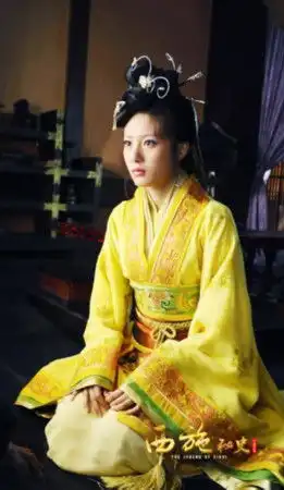 西施秘史主创跨年夜亮相新人花魁分外抢眼
