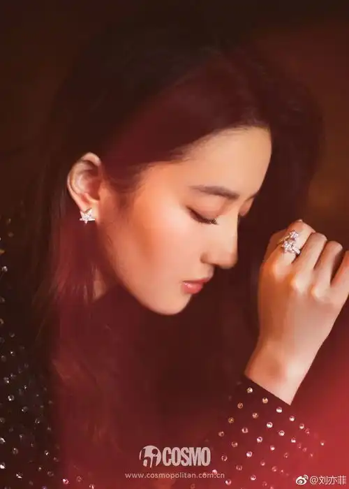 美人计刘亦菲赵丽颖迪丽热巴的侧颜杀惊艳了多少人