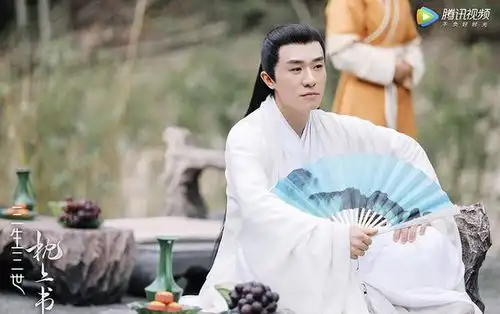 小说三生三生四海八荒古装男神排行top10帝君竟然才第三,第二比女人还美

