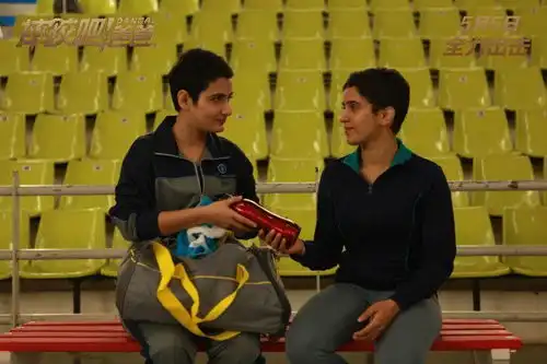 摔爸的姑娘竟这样入场神秘巨星14个彩蛋全在这了