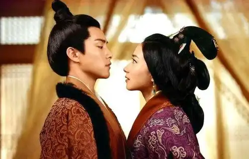 皇后被捉住后哭泣难道不能活下去皇帝我自身难保