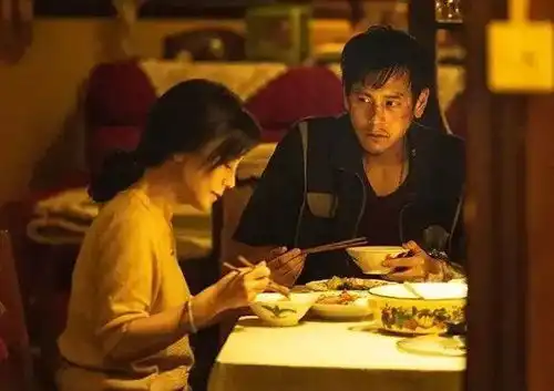 凤凰feng向标热带往事坏猴子的奢侈品
