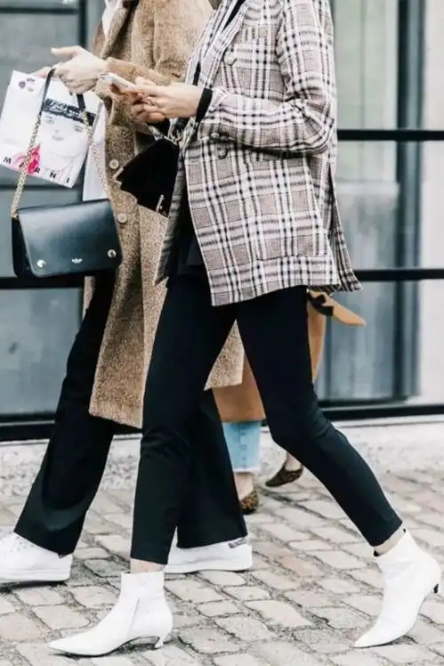 女星腿必备的冬日靴,好穿有型不失温度