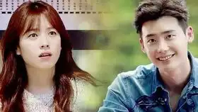 w两个世界剪辑earnedit李钟硕x韩孝周黑白
