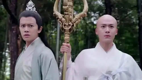 天乩之白蛇传说三个帅哥首次同框,斩荒以一敌二,心疼小哥哥
