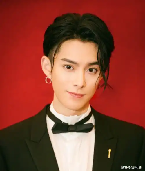 海边探戈哪块是王鹤棣唱的2023王鹤棣尖叫之夜表演什么节目